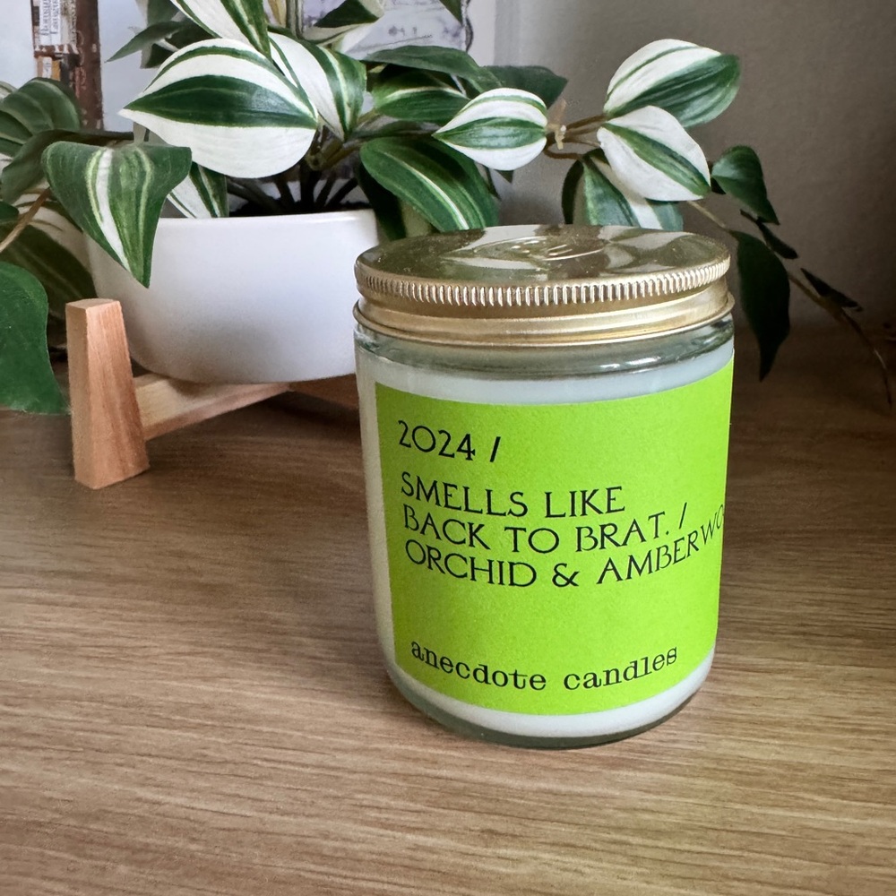 Anecdote Candle Back to Brat - NEW